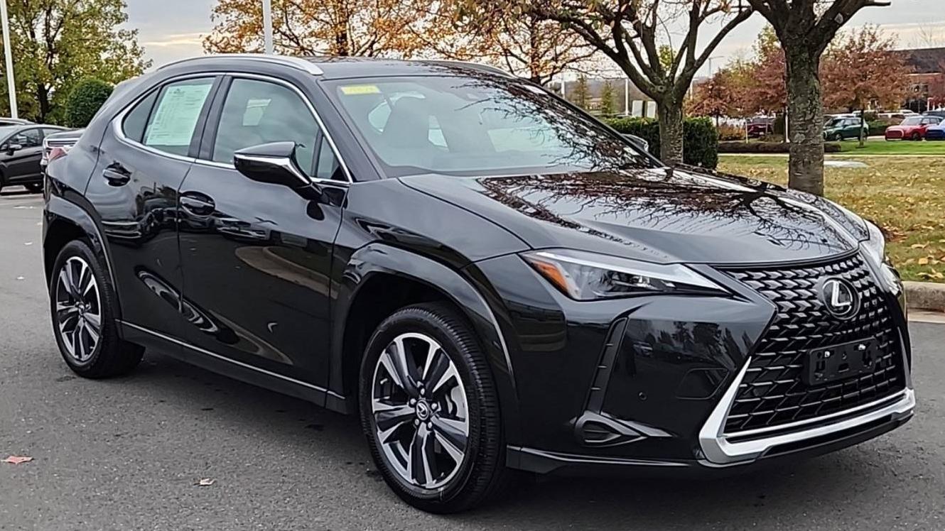 LEXUS UX 2024 JTHP9JBH1R2075271 image