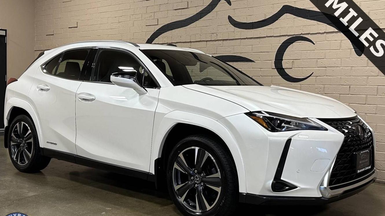 LEXUS UX 2022 JTHL9JBH0N2054663 image