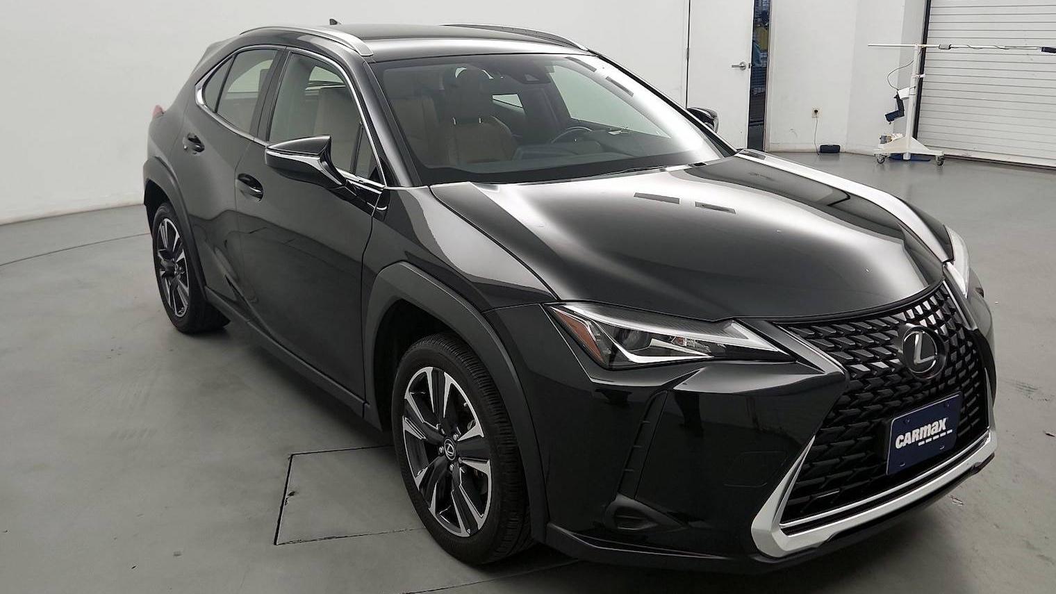 LEXUS UX 2022 JTHX3JBH9N2049321 image