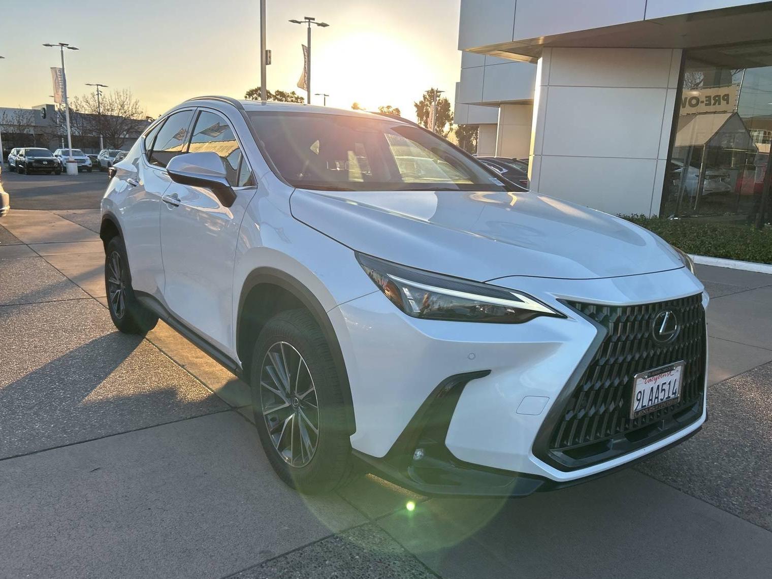 LEXUS NX 2024 JTJGKCEZ2R2034229 image