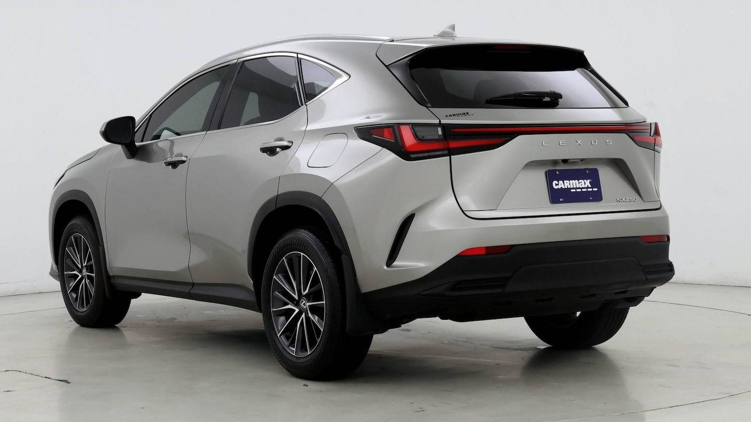 LEXUS NX 2024 2T2ADCAZ3RC011449 image