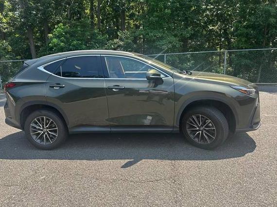 LEXUS NX 2022 2T2GGCEZ0NC014167 image