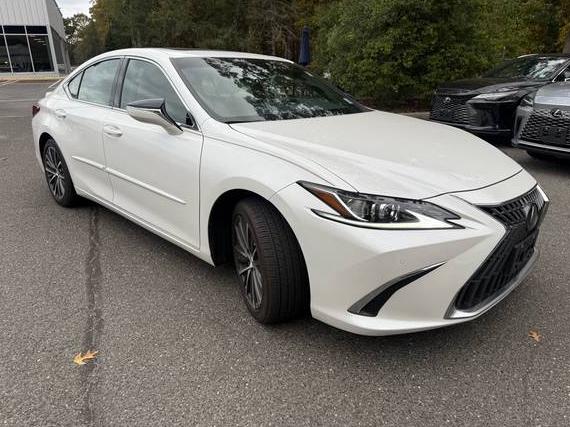 LEXUS ES 2023 58ADZ1B1XPU151857 image LEXUS ES 2023 58ADZ1B1XPU151857 image