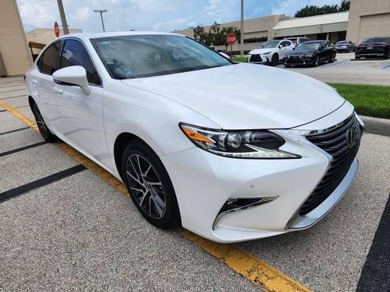 LEXUS ES 2016 58ABK1GGXGU023854 image