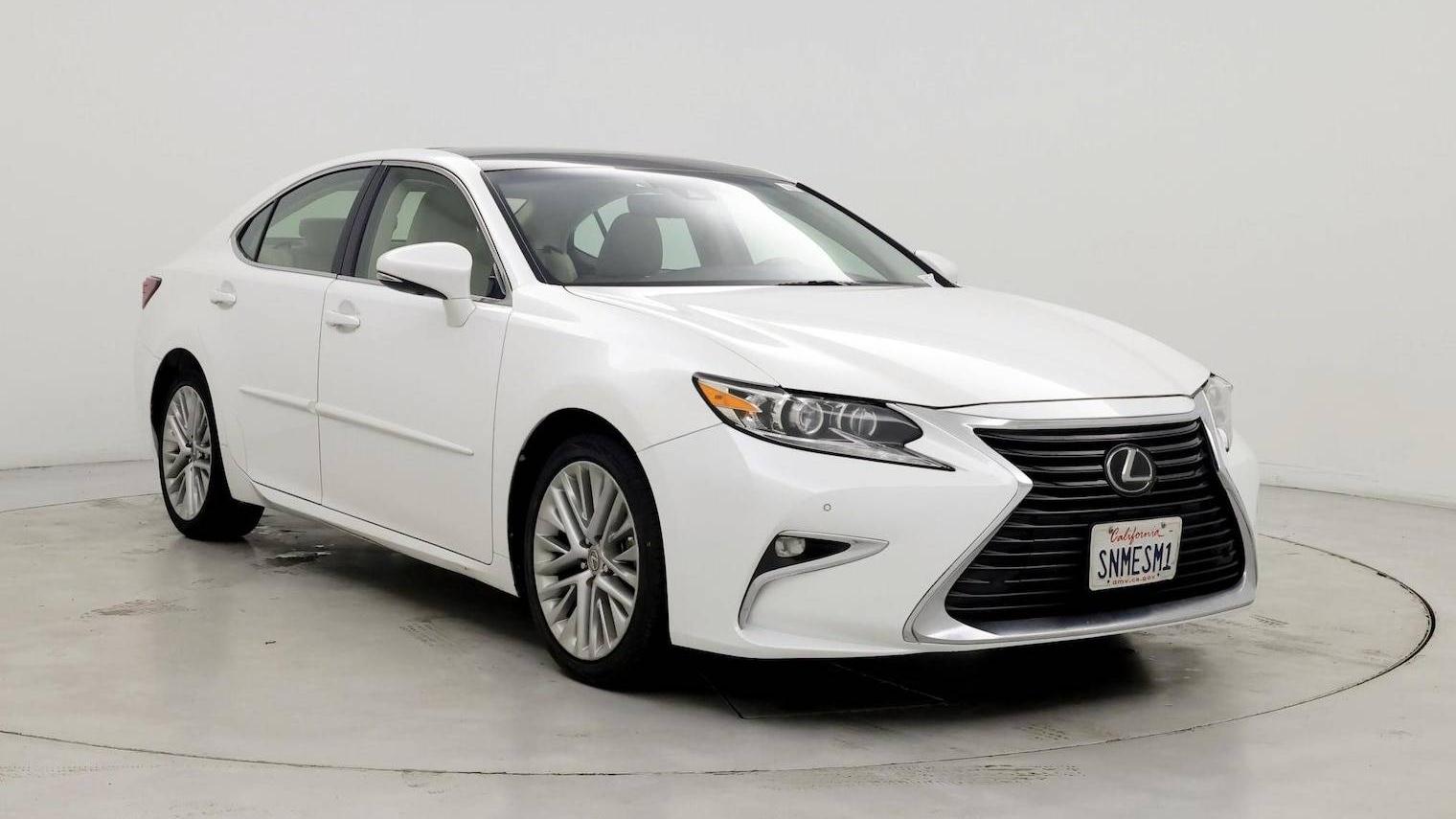 LEXUS ES 2016 JTHBK1GG1G2236777 image