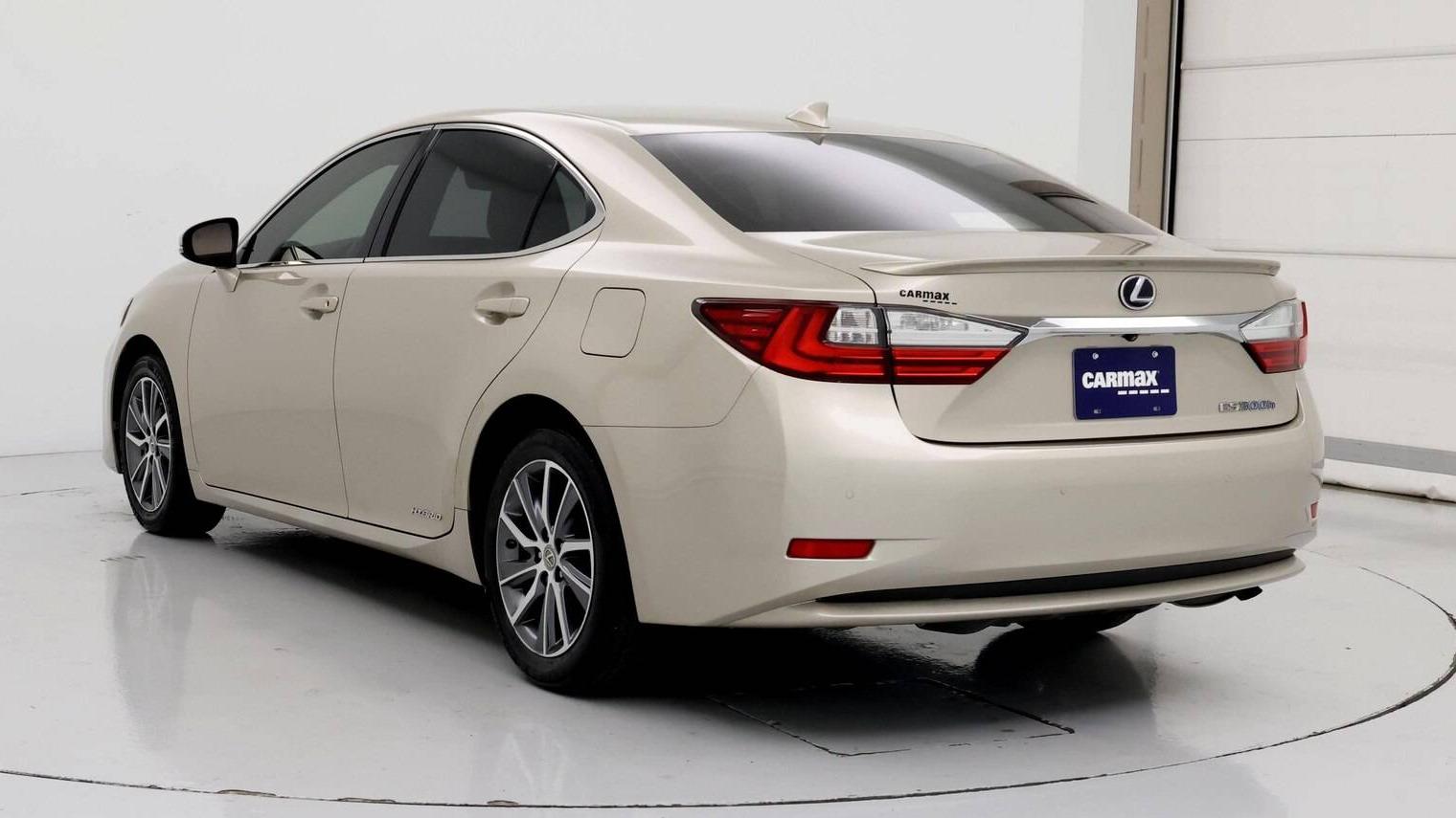 LEXUS ES 2016 JTHBW1GG6G2114629 image