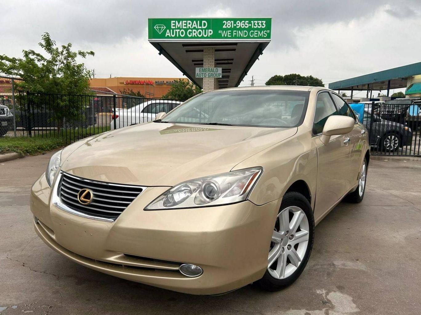 LEXUS ES 2007 JTHBJ46G872070537 image