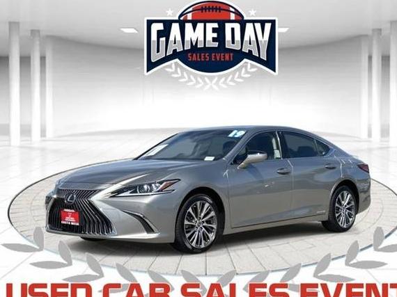 LEXUS ES 2019 JTHB21B15K2024640 image LEXUS ES 2019 JTHB21B15K2024640 image