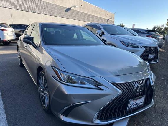 LEXUS ES 2019 58ABZ1B11KU027279 image LEXUS ES 2019 58ABZ1B11KU027279 image