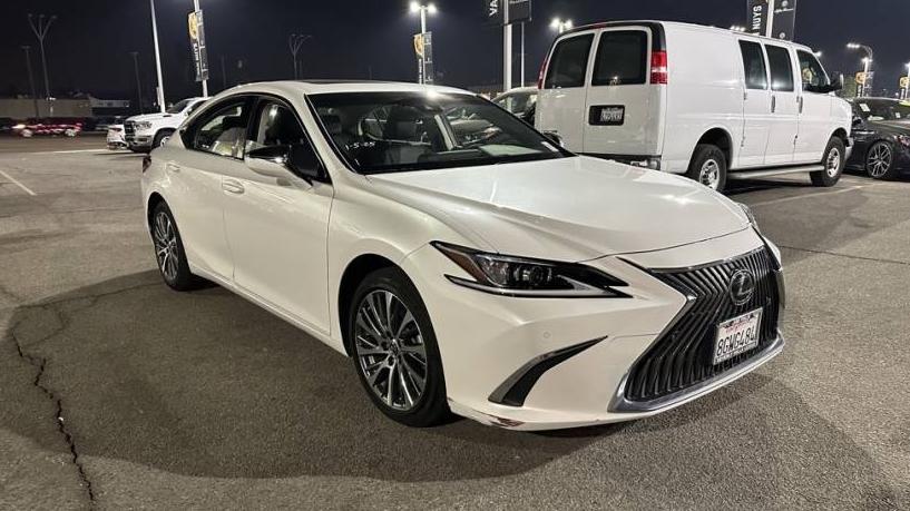 LEXUS ES 2019 JTHBZ1B10K2004288 image