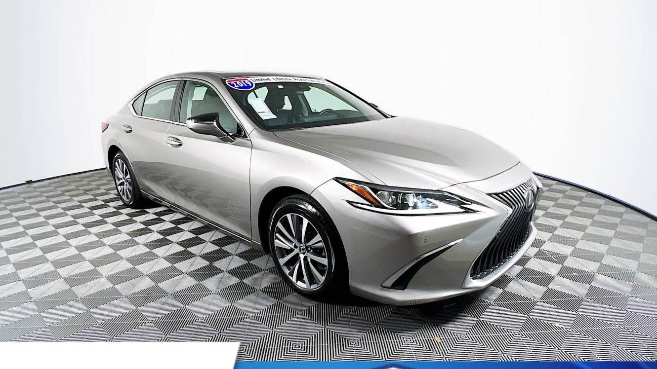 LEXUS ES 2019 58ABZ1B1XKU023442 image