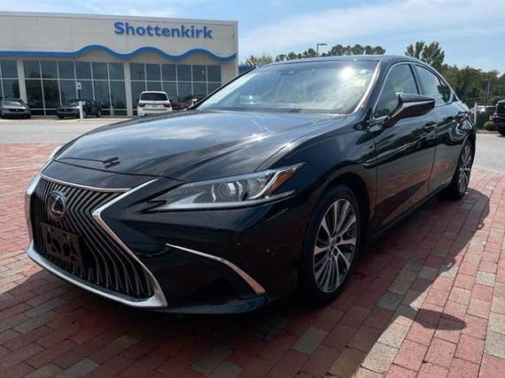 LEXUS ES 2019 JTHB21B1XK2007011 image LEXUS ES 2019 JTHB21B1XK2007011 image
