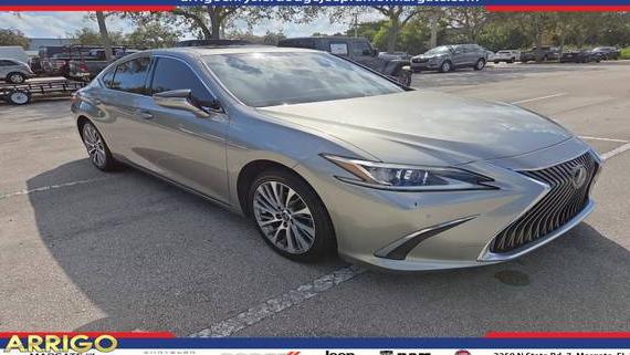 LEXUS ES 2019 58ABZ1B10KU026494 image LEXUS ES 2019 58ABZ1B10KU026494 image