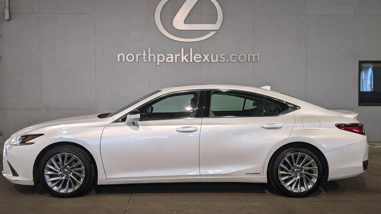 LEXUS ES 2019 JTHB21B19K2028173 image