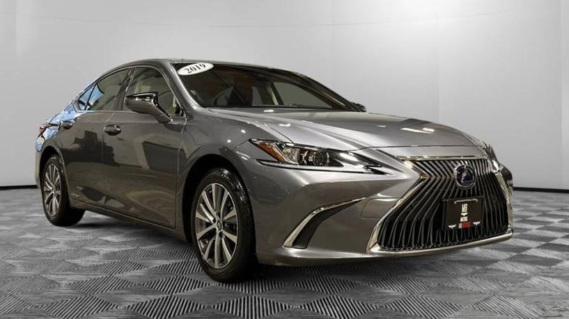 LEXUS ES 2019 JTHB21B14K2047651 image