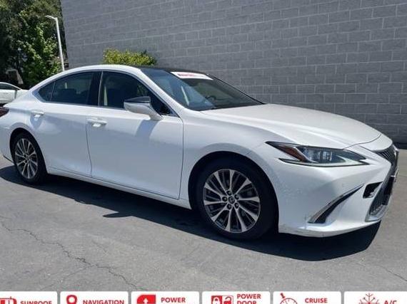 LEXUS ES 2019 JTHBZ1B12K2001618 image