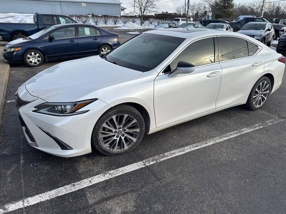 LEXUS ES 2021 58AD11D1XMU006592 image