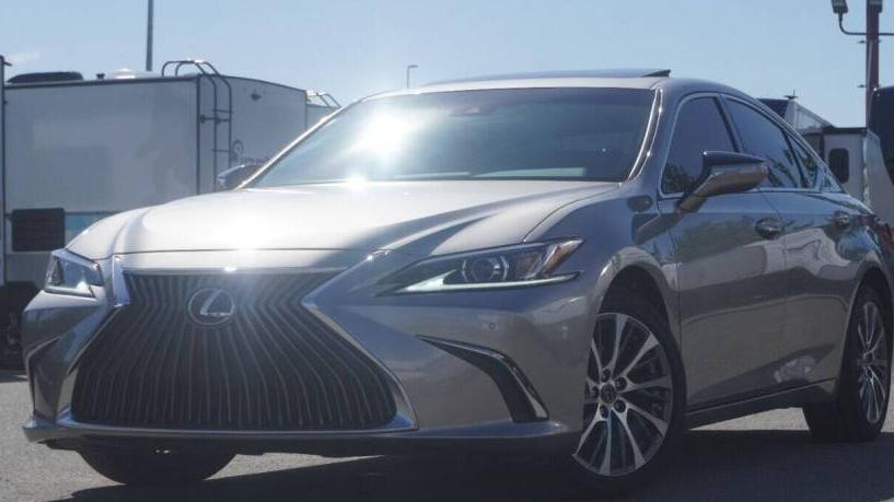 LEXUS ES 2021 58AD11D15MU007956 image