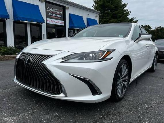 LEXUS ES 2021 58ADZ1B13MU099905 image LEXUS ES 2021 58ADZ1B13MU099905 image