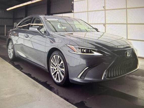 LEXUS ES 2021 58AEZ1B16MU085758 image LEXUS ES 2021 58AEZ1B16MU085758 image