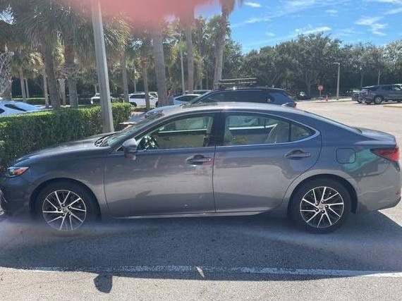 LEXUS ES 2017 58ABK1GG8HU042193 image LEXUS ES 2017 58ABK1GG8HU042193 image