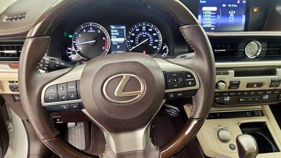 LEXUS ES 2017 58ABK1GG8HU038869 image