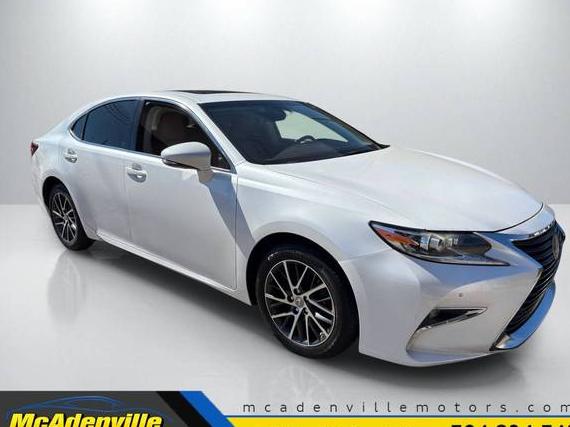 LEXUS ES 2017 JTHBK1GG3H2253727 image LEXUS ES 2017 JTHBK1GG3H2253727 image