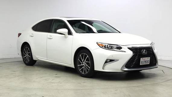 LEXUS ES 2017 58ABK1GG1HU075679 image LEXUS ES 2017 58ABK1GG1HU075679 image