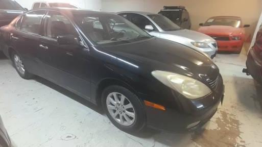 LEXUS ES 2004 JTHBA30G845042511 image