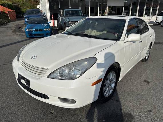 LEXUS ES 2004 JTHBA30G345002403 image
