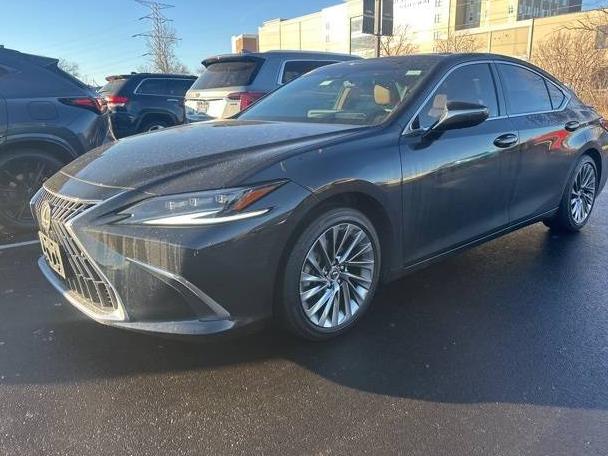 LEXUS ES 2024 58AFZ1B11RU165139 image