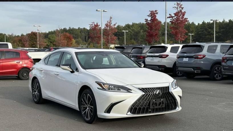 LEXUS ES 2024 58ADZ1B14RU173615 image