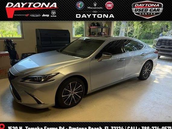 LEXUS ES 2024 58ADZ1B15RU170660 image LEXUS ES 2024 58ADZ1B15RU170660 image
