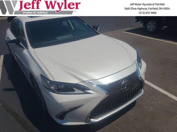 LEXUS ES 2020 58ADZ1B10LU075060 image