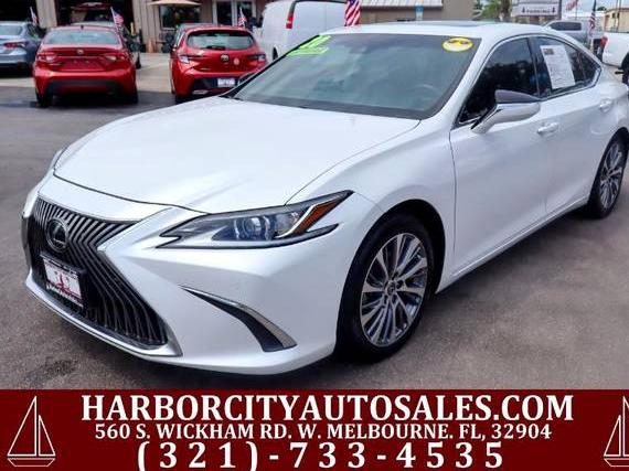 LEXUS ES 2020 58ADZ1B19LU067622 image LEXUS ES 2020 58ADZ1B19LU067622 image
