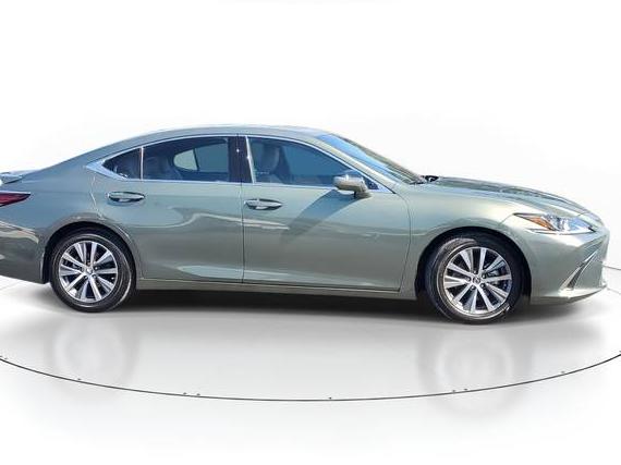 LEXUS ES 2020 58AD21B15LU011035 image LEXUS ES 2020 58AD21B15LU011035 image