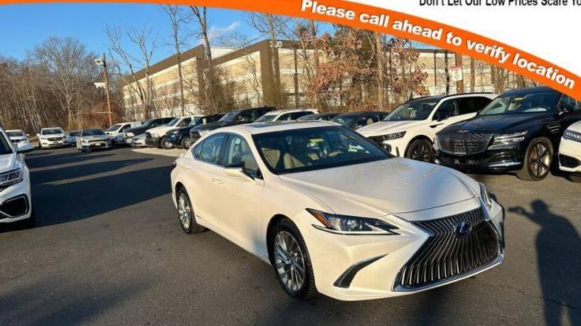 LEXUS ES 2020 58AE21B16LU008858 image