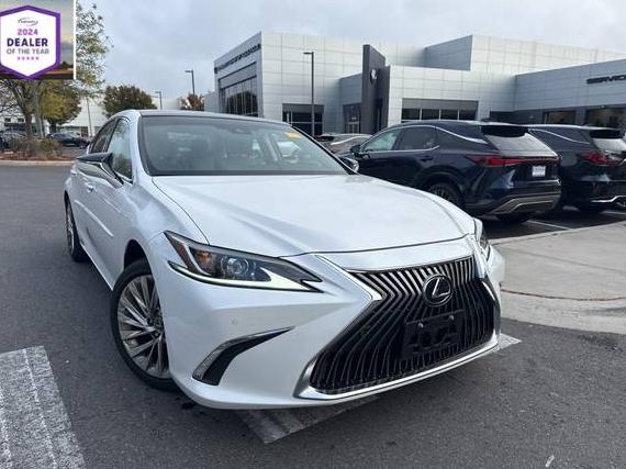 LEXUS ES 2020 58AEZ1B1XLU071151 image LEXUS ES 2020 58AEZ1B1XLU071151 image