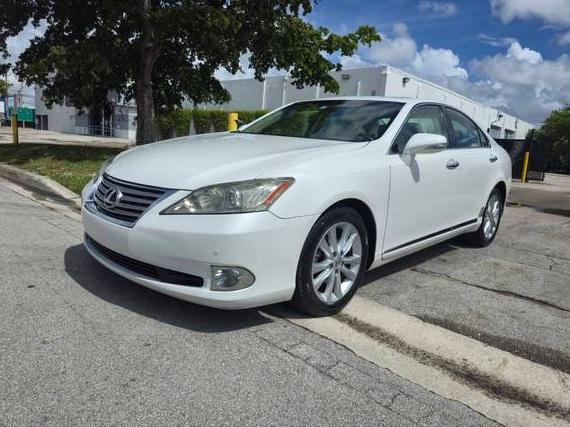 LEXUS ES 2011 JTHBK1EG7B2449194 image