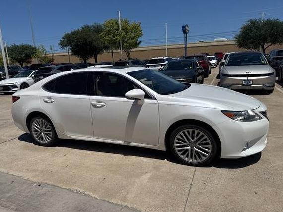 LEXUS ES 2014 JTHBK1GG5E2136159 image