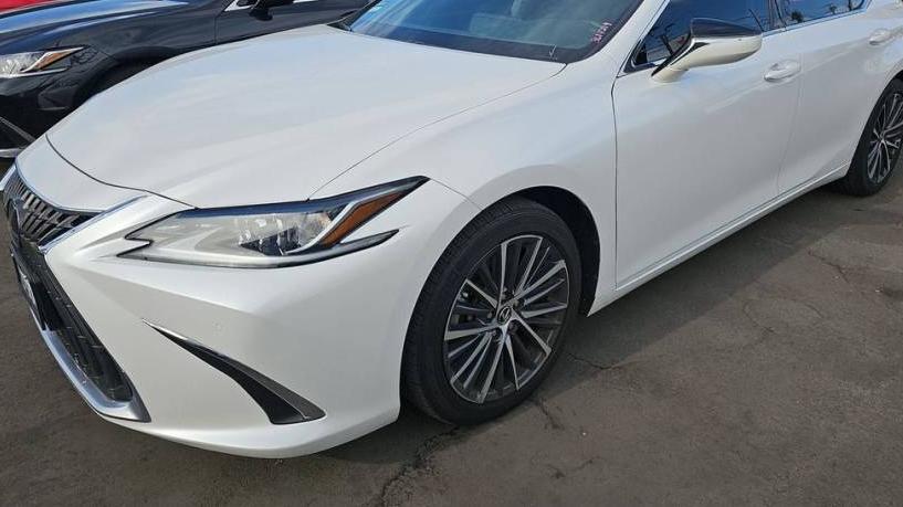 LEXUS ES 2022 58ADZ1B1XNU114689 image