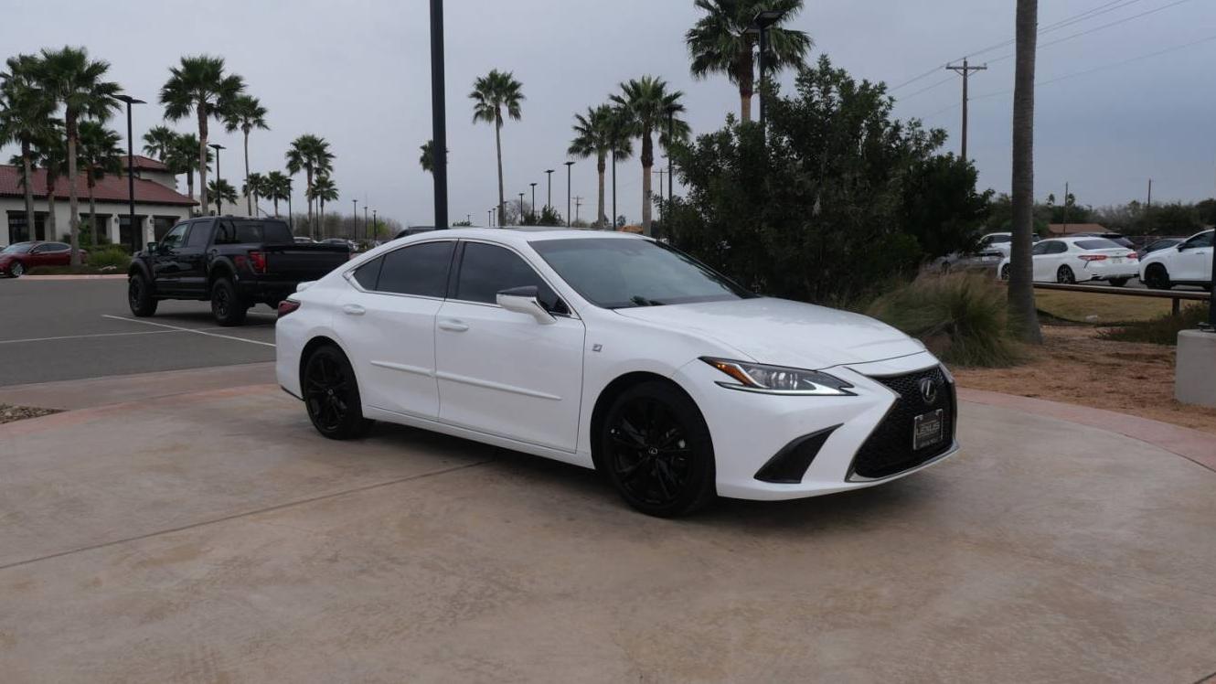 LEXUS ES 2022 58AGZ1B15NU137701 image LEXUS ES 2022 58AGZ1B15NU137701 image