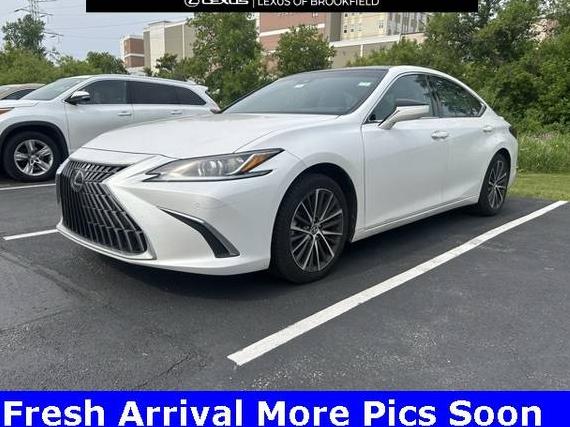 LEXUS ES 2022 58ADZ1B10NU131095 image