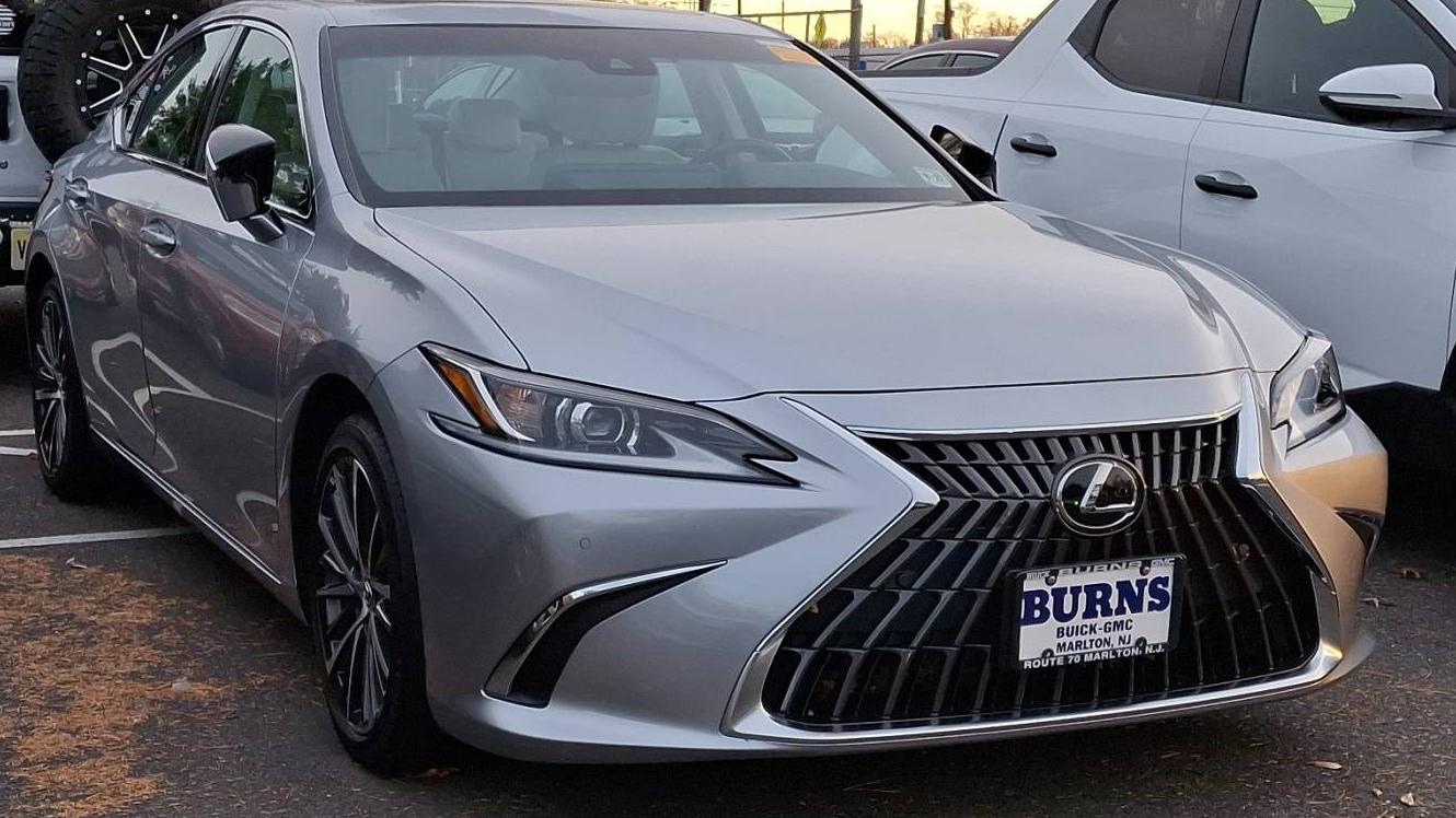 LEXUS ES 2022 58ADZ1B10NU131985 image