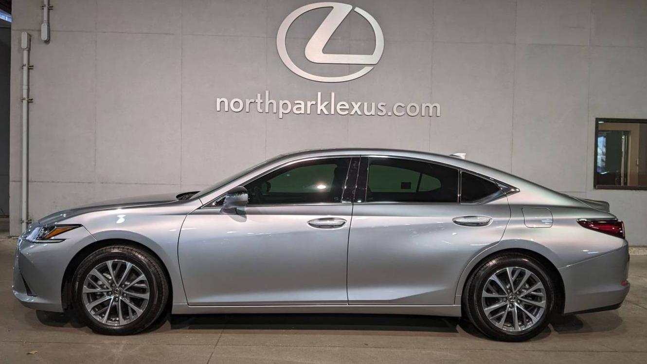 LEXUS ES 2022 58ADZ1B16NU112986 image