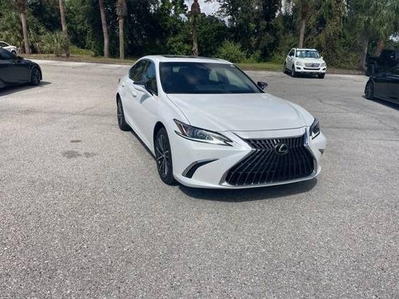 LEXUS ES 2025 58ADZ1B13SU192940 image