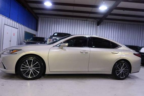 LEXUS ES 2025 58ADZ1B18SU185871 image