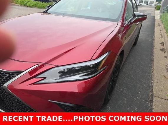 LEXUS ES 2025 58ADA1C13SU065529 image
