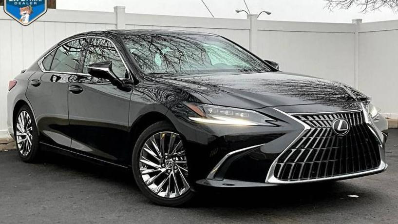 LEXUS ES 2025 58AFZ1B10SU185582 image