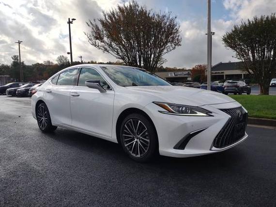 LEXUS ES 2025 58ADZ1B15SU189358 image